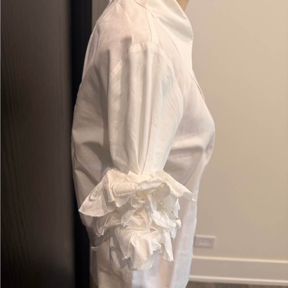 Givenchy White Button Down Shirt with Ruffle Sleeves - Picture 4 of 12